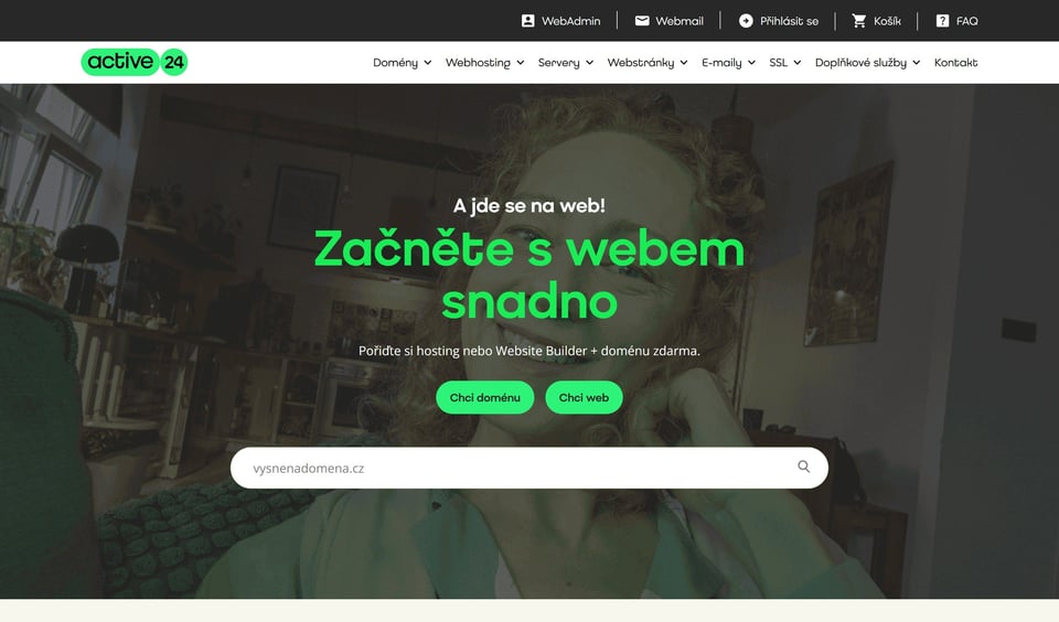 Úvodná stránka webu Active24.cz s vyhľadávaním domény